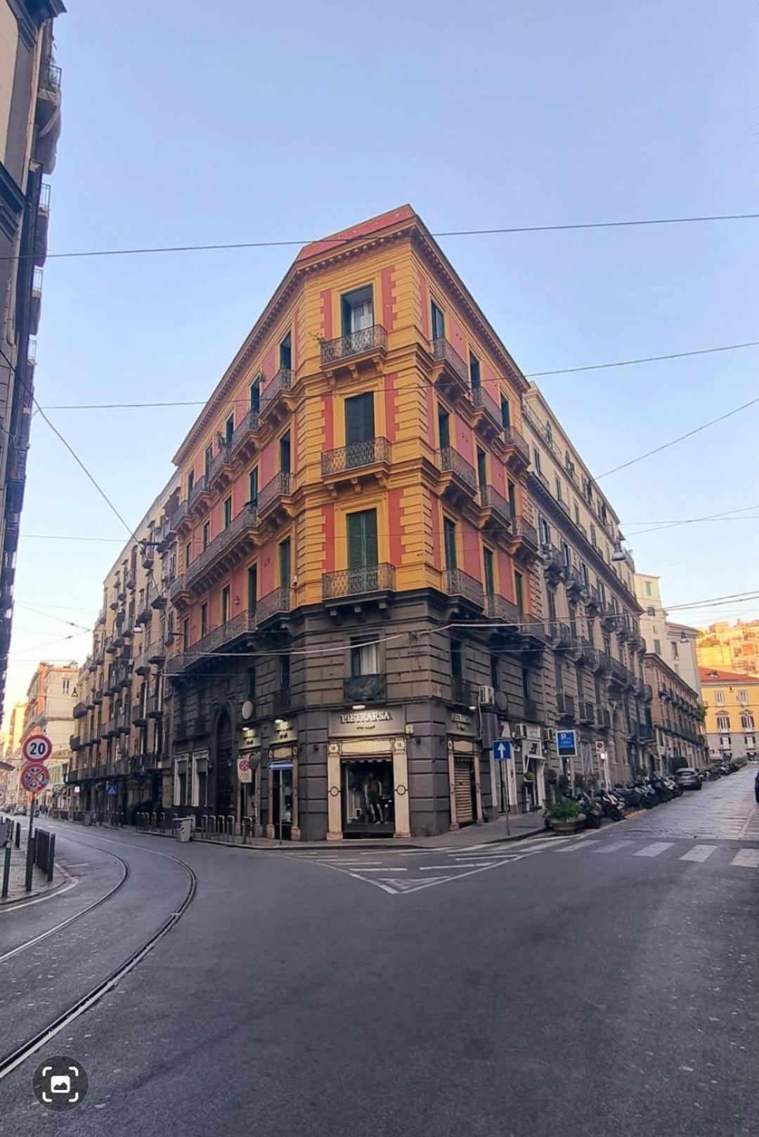 Bed Morelli 49 , Chiaia Napoli Eksteriør bilde